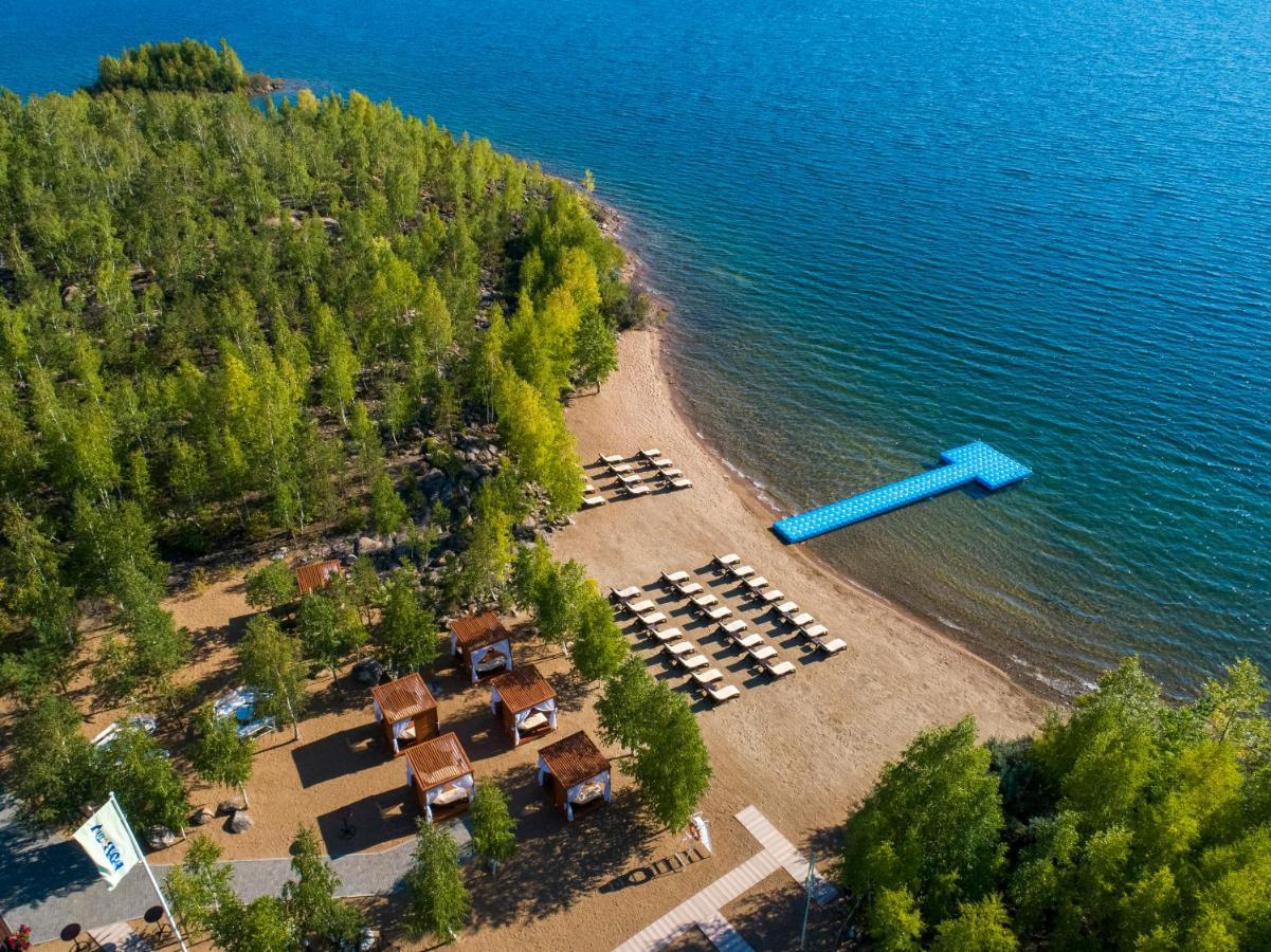 博罗沃厄里克瑟斯酒店 Shchūchīnsk 外观 照片 Aerial view of the beach