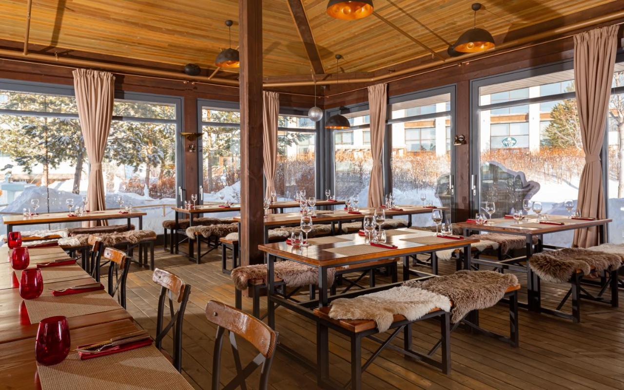 博罗沃厄里克瑟斯酒店 Shchūchīnsk 外观 照片 Restaurant